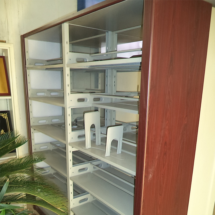 ��[�ҕ���